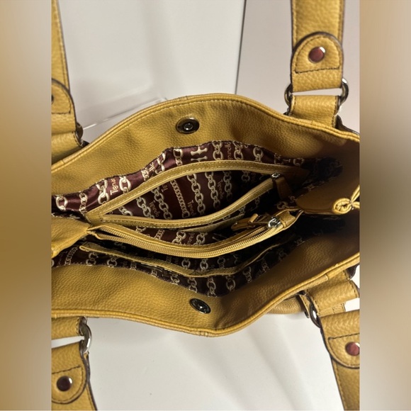 Tignanello Tan Shoulder Bag - Picture 5 of 5